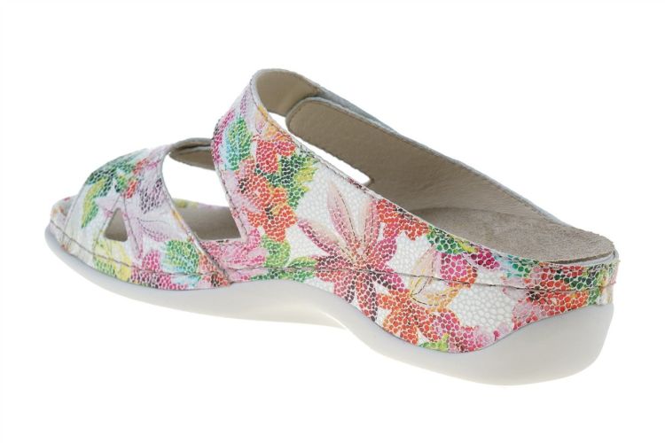 BERKEMANN Felia (01023 033) - Schoenen Danneels (Brugge)