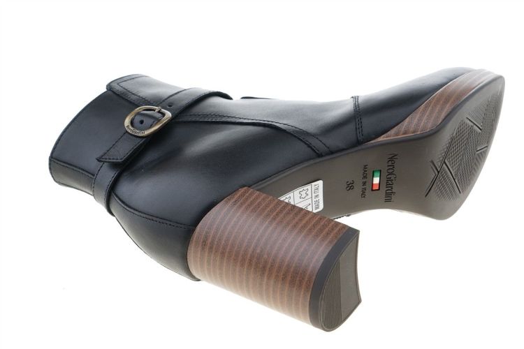 NERO GIARDINI Fashion That Fits (3820D 100) - Schoenen Danneels (Brugge)